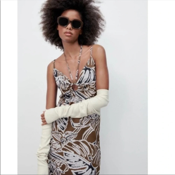 New Zara Midi Dress - Picture 4 of 14